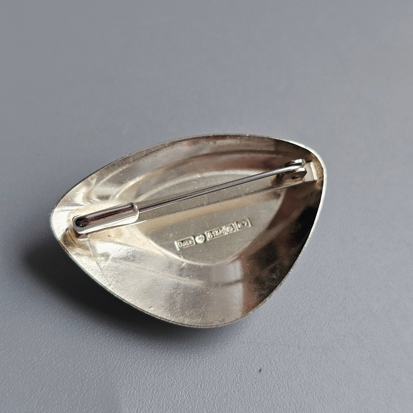 Vintage Finnish Modernist Silver & Tiger’s Eye Brooch by Jalosepot 1963