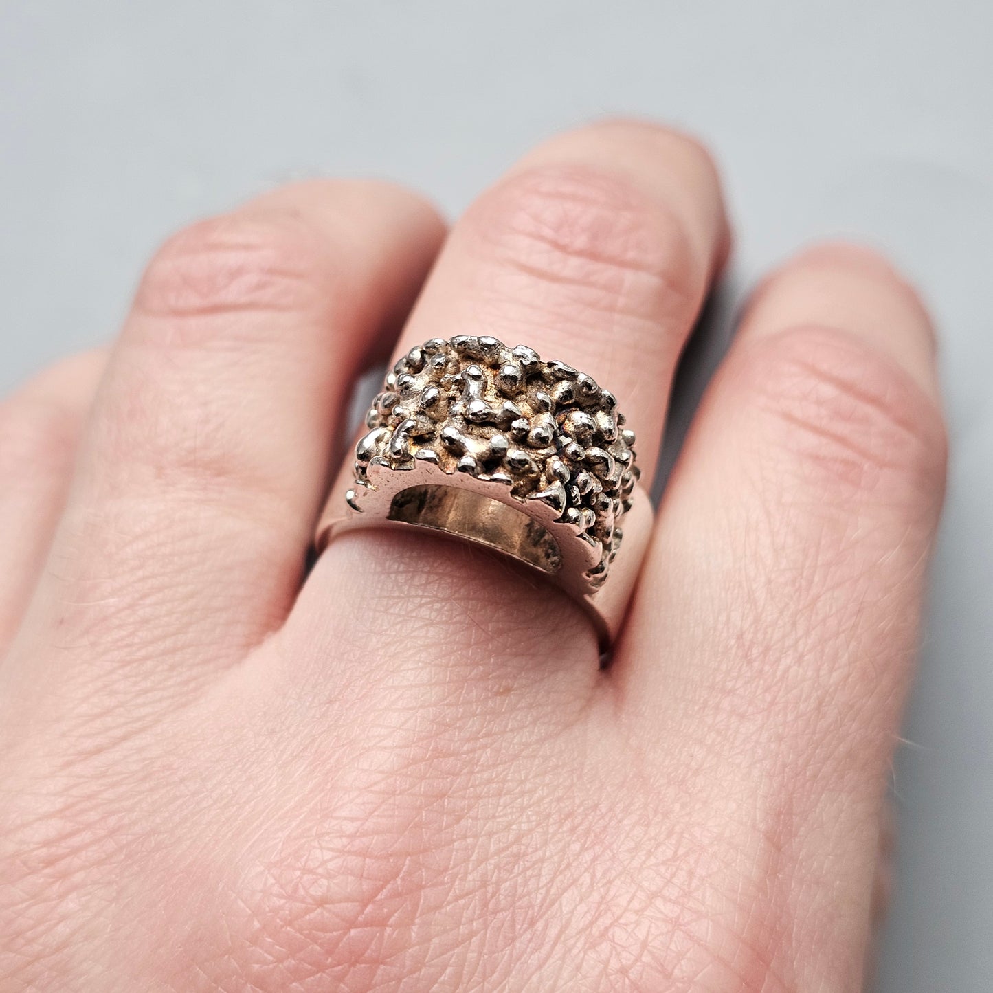 Vintage 1970s British Brutalist Style Sterling Silver Ring By Keith Tyssen 1970