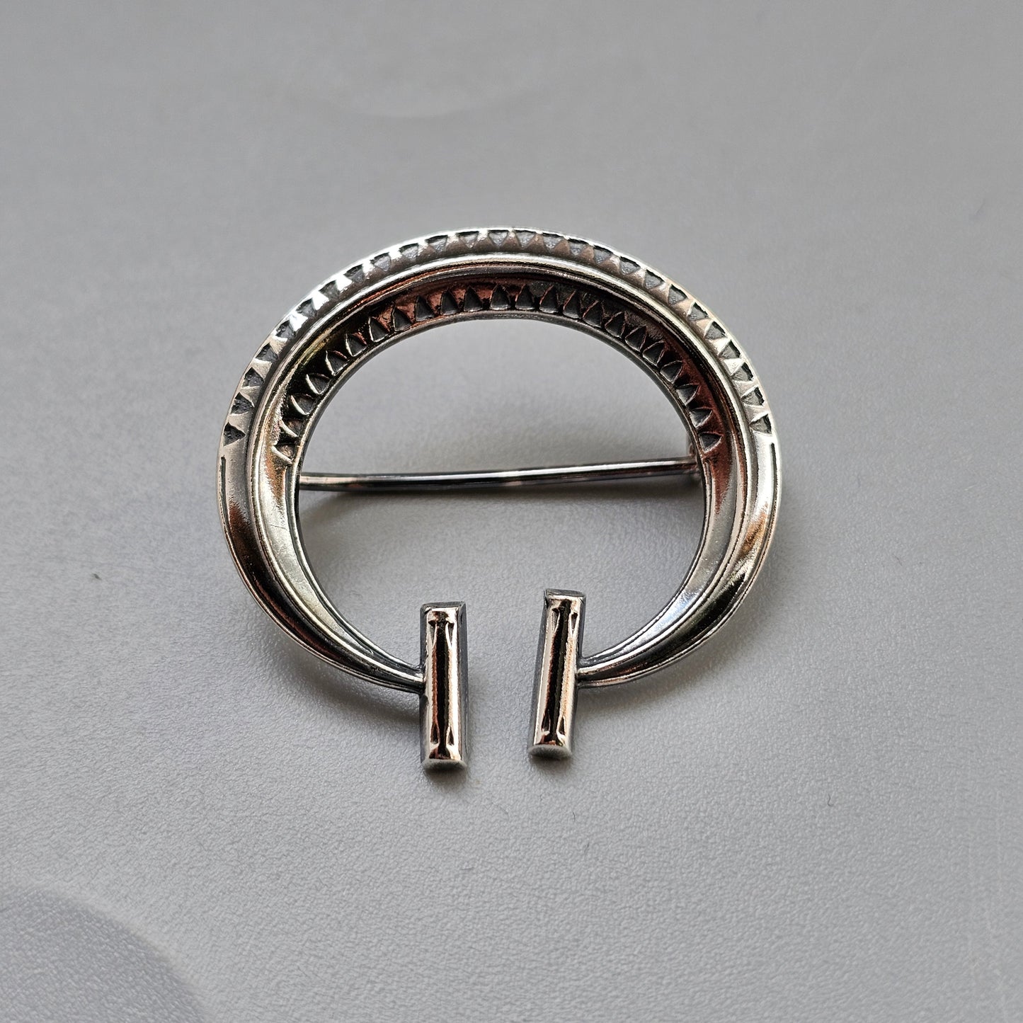 Vintage 1960s Finnish Kalevala Koru Sterling Silver Middle Ages style Brooch 1965