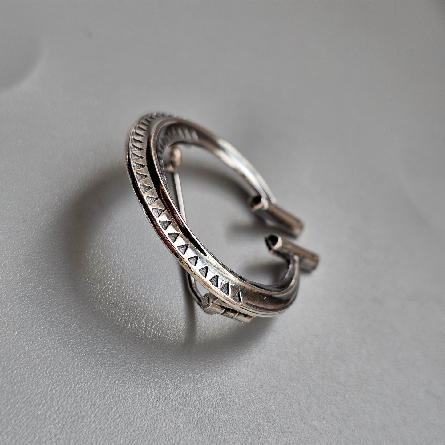 Vintage 1960s Finnish Kalevala Koru Sterling Silver Middle Ages style Brooch 1965