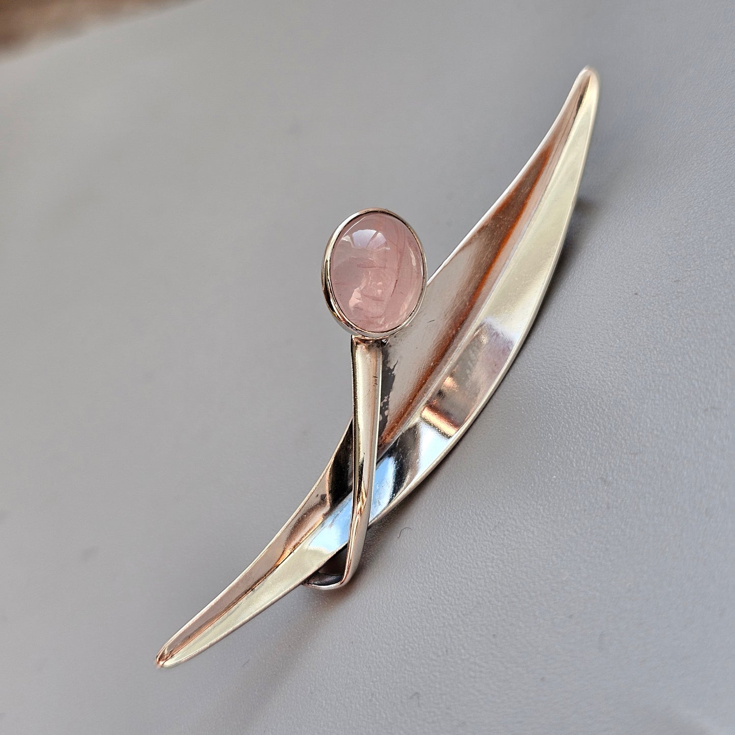 Finnish 1960s Modernist Silver Rose Quartz Flower Brooch by Elis Kauppi Kupittaan Kulta