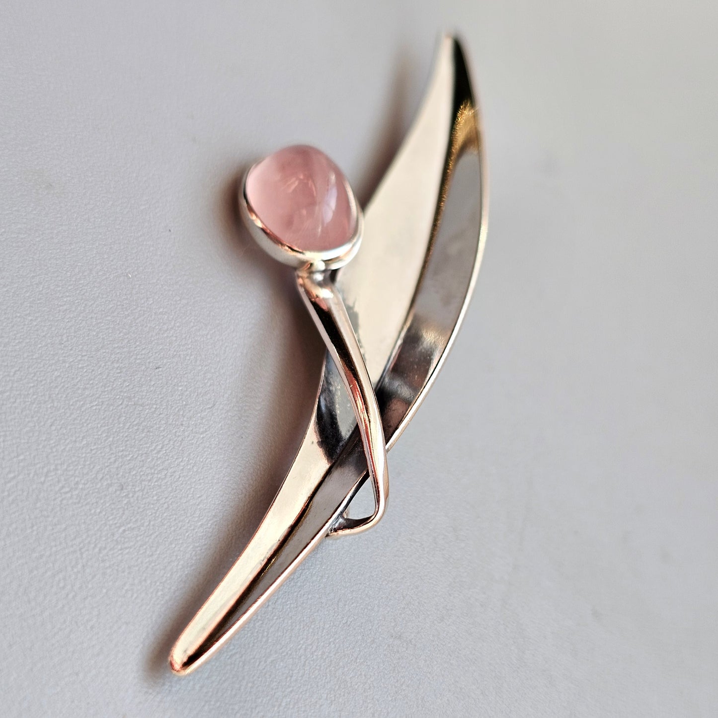 Finnish 1960s Modernist Silver Rose Quartz Flower Brooch by Elis Kauppi Kupittaan Kulta