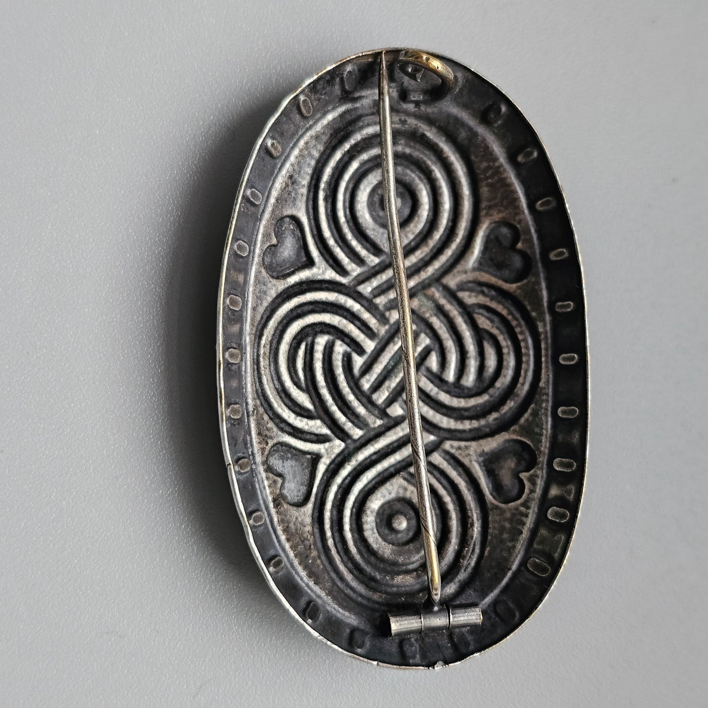 Vintage Antique Nordic Oval Eternity Knot Brooch