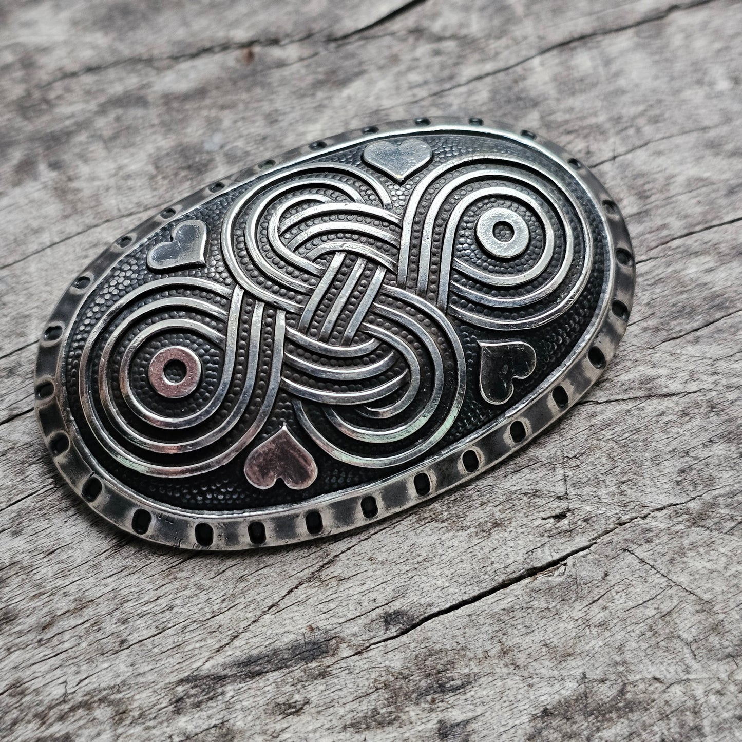 Vintage Antique Nordic Oval Eternity Knot Brooch