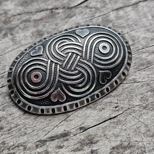Vintage Antique Nordic Oval Eternity Knot Brooch