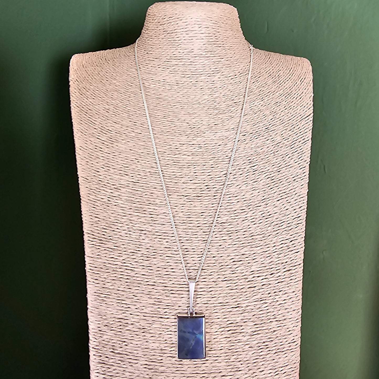 Modernist 1960s Silver & Spectrolite Necklace by Turun Hopea 1964