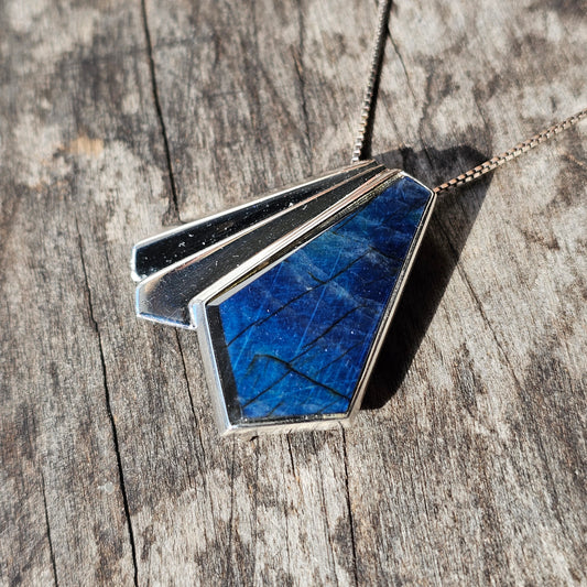 Vintage 1990s Sterling Silver & Spectrolite Necklace / Brooch by Urpo Kajander 1997