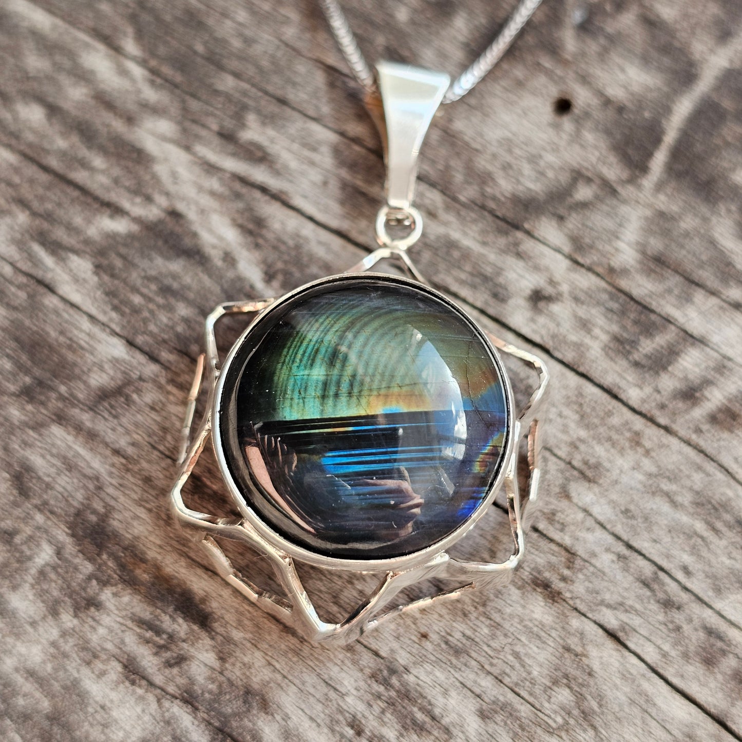 Vintage Modernist Sterling Silver & Spectrolite Necklace by Kultaseppa Salovaara 1977