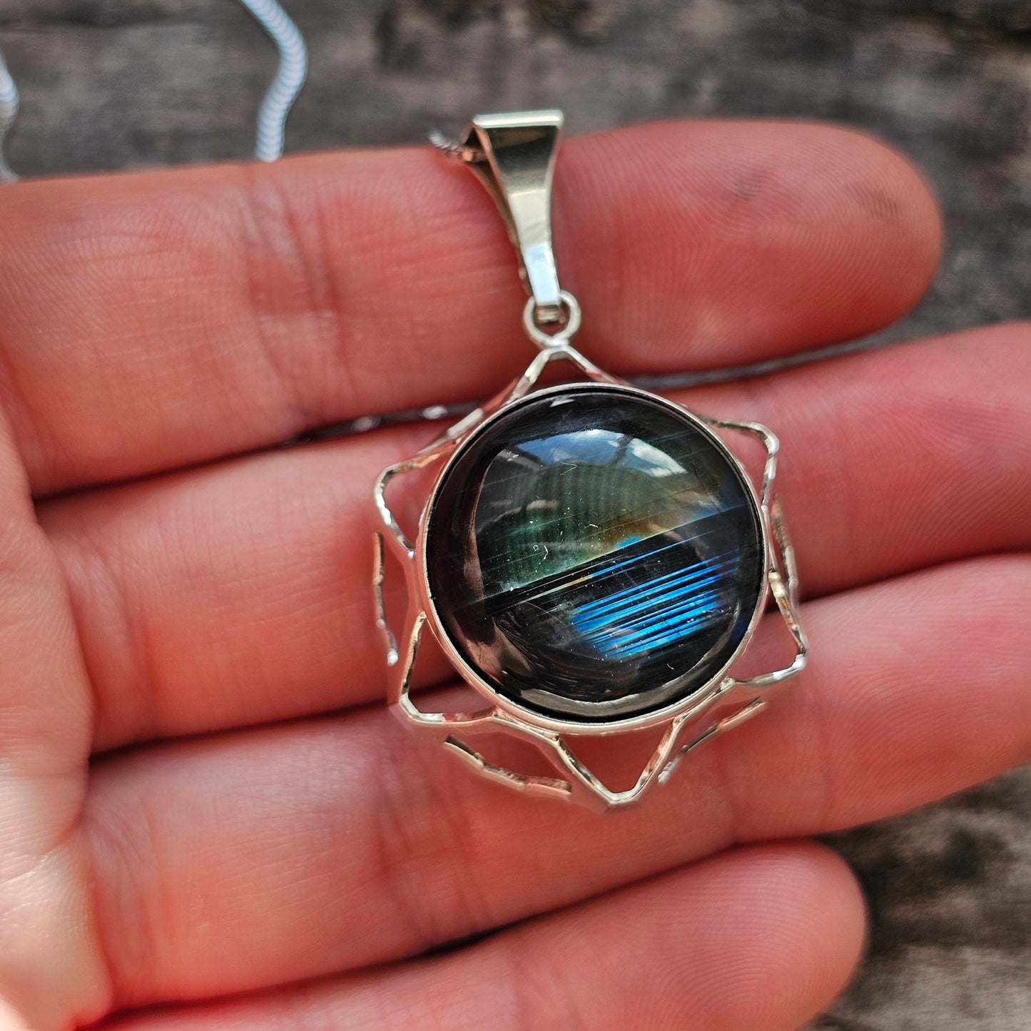 Vintage Modernist Sterling Silver & Spectrolite Necklace by Kultaseppa Salovaara 1977