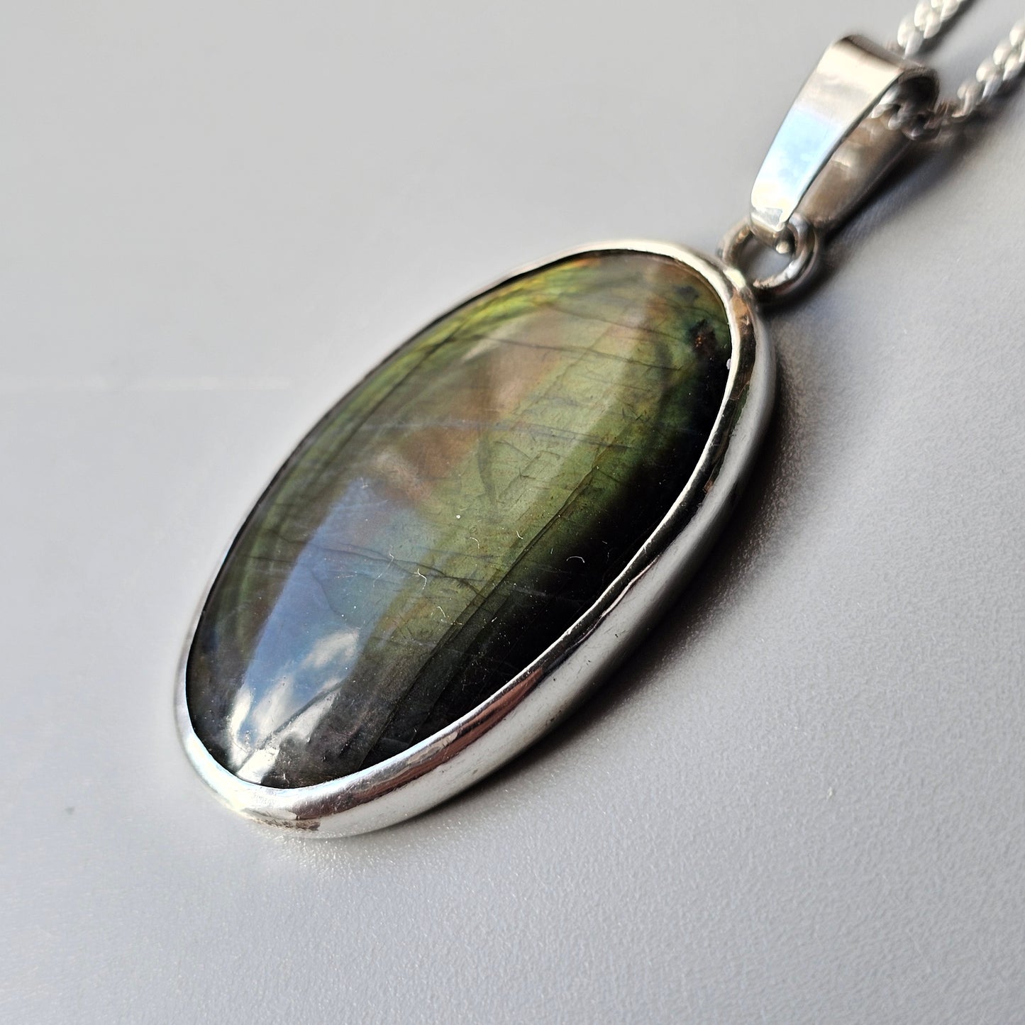 Oval Sterling Silver & Labradorite Necklace Pendant