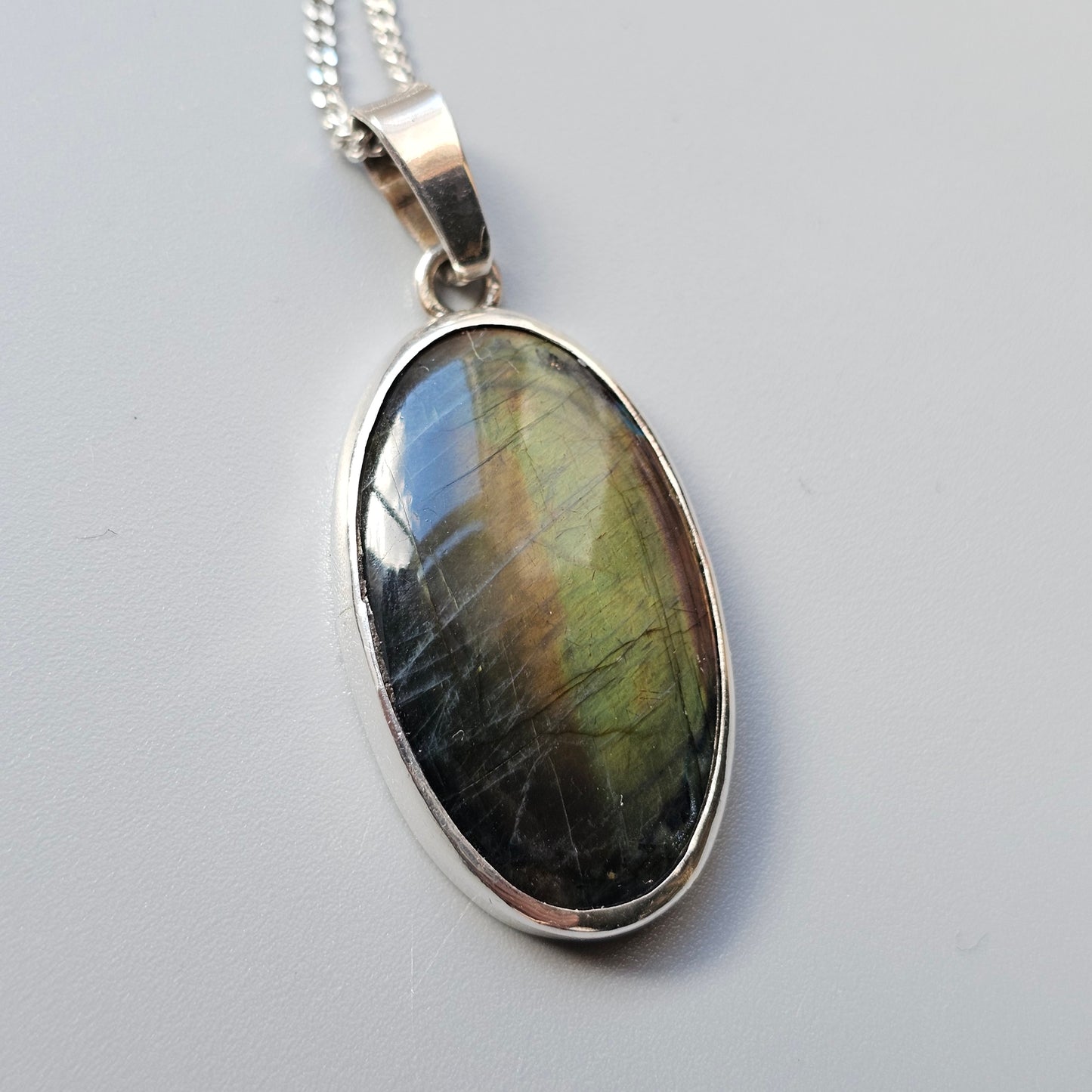 Oval Sterling Silver & Labradorite Necklace Pendant