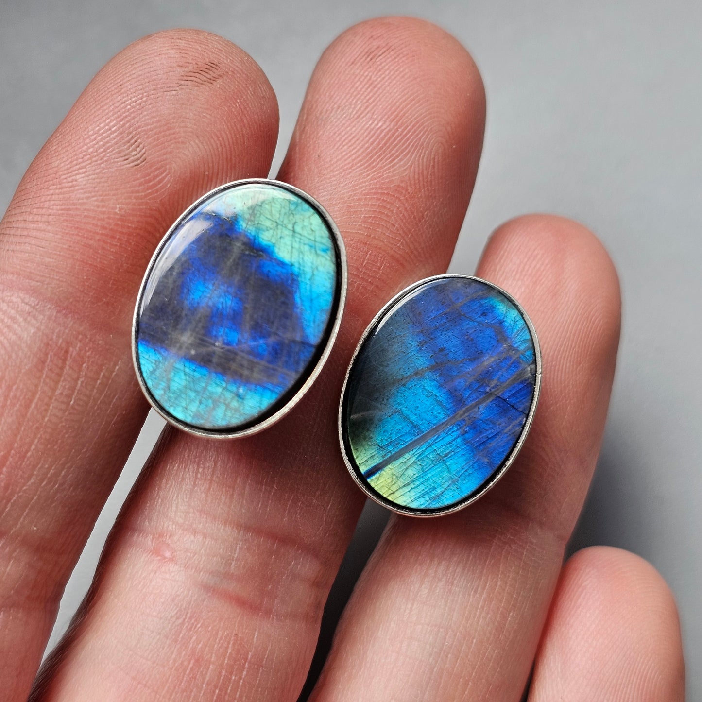 Oval Finnish Sterling Silver & Spectrolite Cufflinks