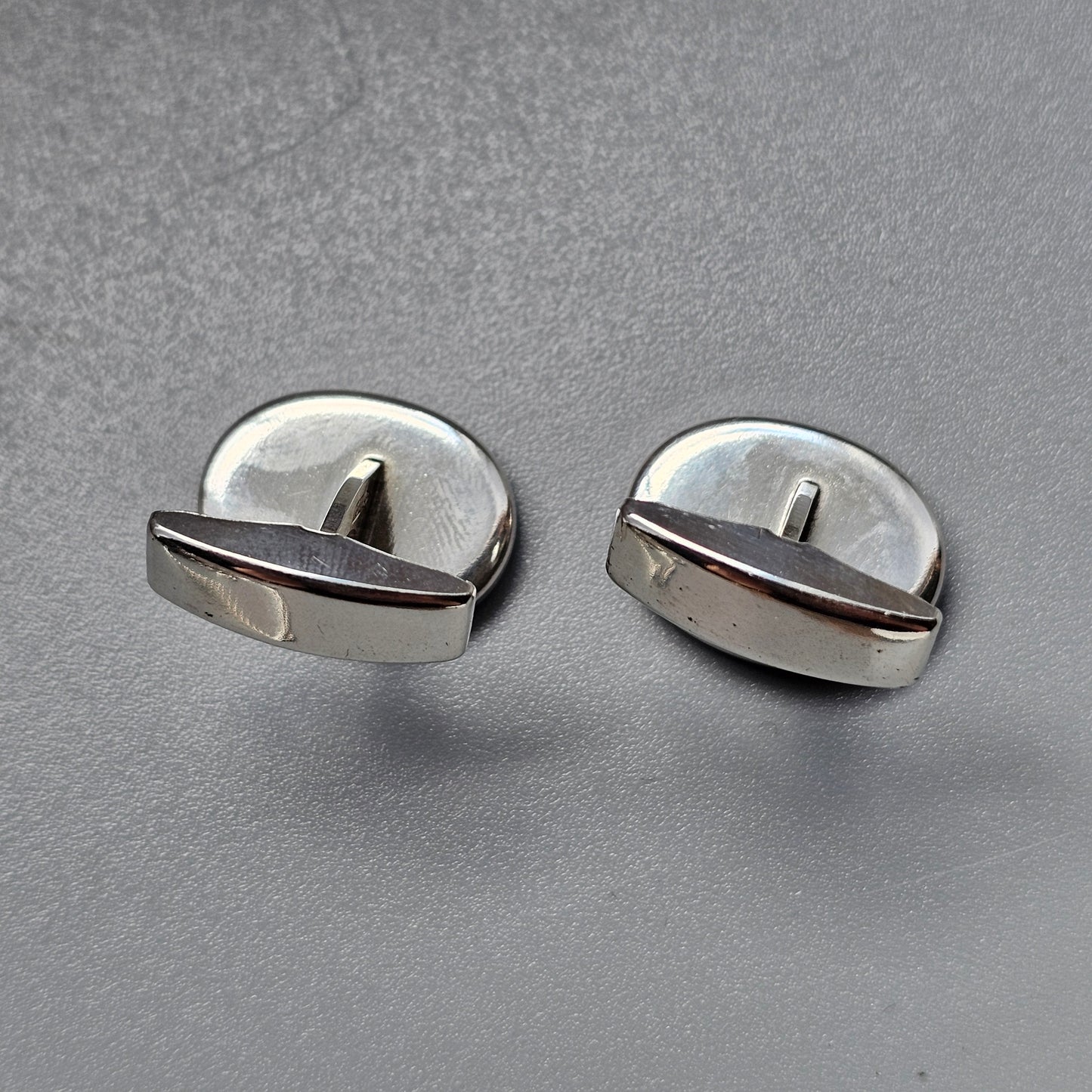 Oval Finnish Sterling Silver & Spectrolite Cufflinks