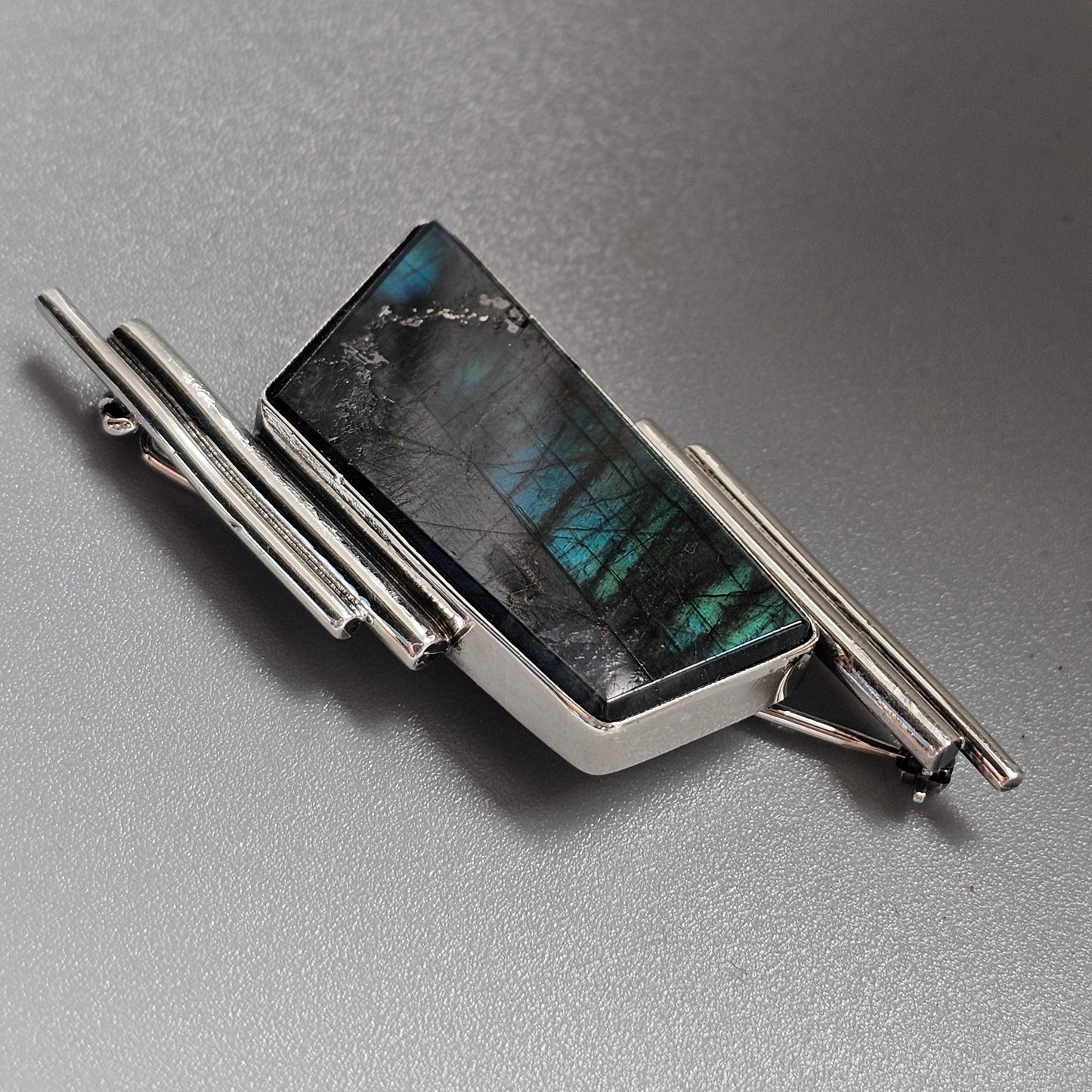 Vintage Modernist Finnish Sterling Silver & Spectrolite Brooch
