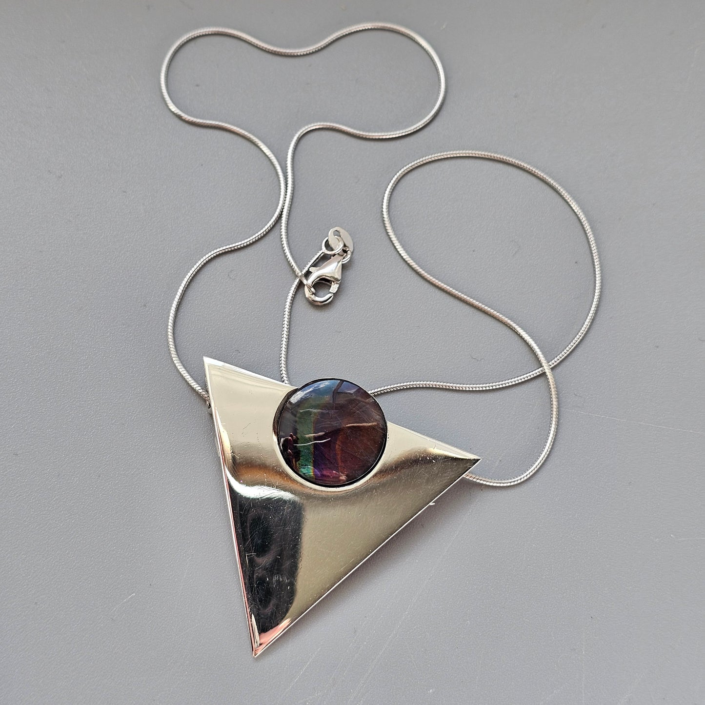 Vintage 1990s Triangular Sterling Silver & Spectrolite Necklace Pendant / Brooch 1991