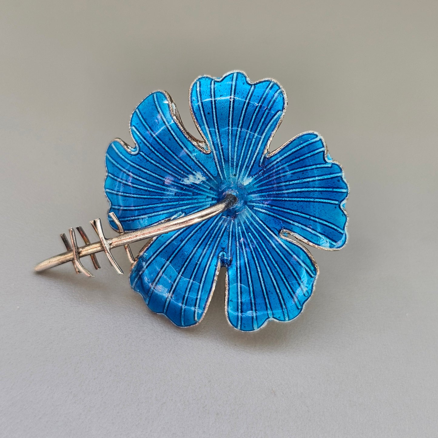 Vintage 1970s 1980s Sterling Silver Blue Enamel Flower Stud Earrings
