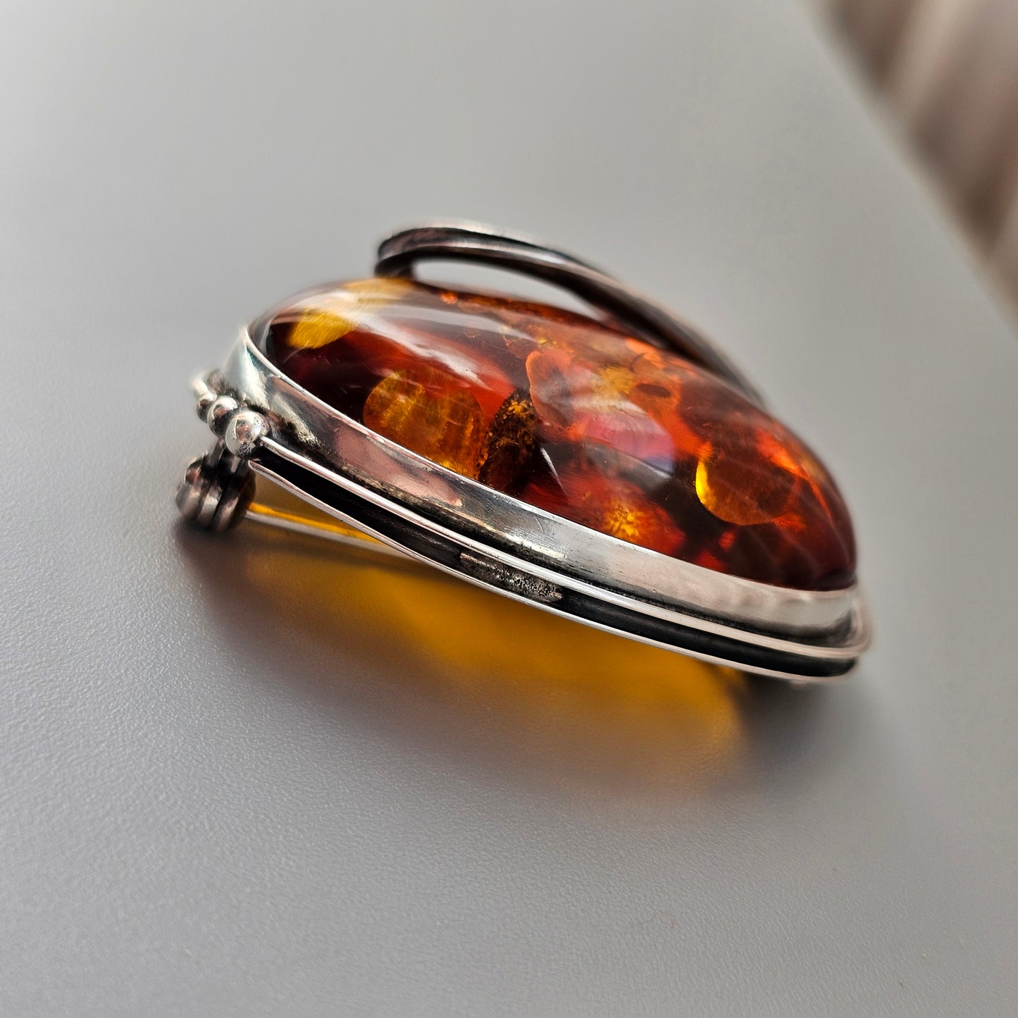 Vintage 1990s Sterling Silver & Baltic Amber Brooch 1994