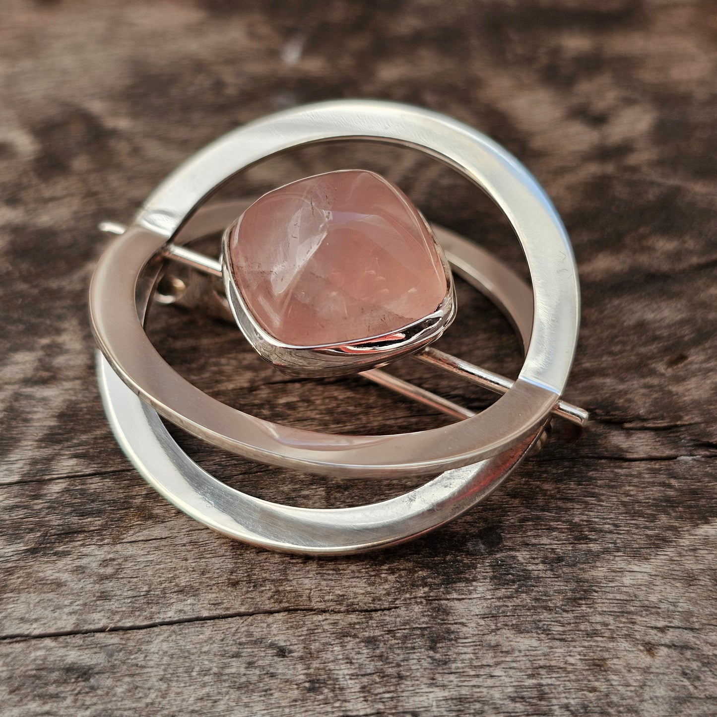 1960s Finnish Modernist Silver & Rose Quartz Brooch by Elis Kauppi & Kupittaan Kulta 1961