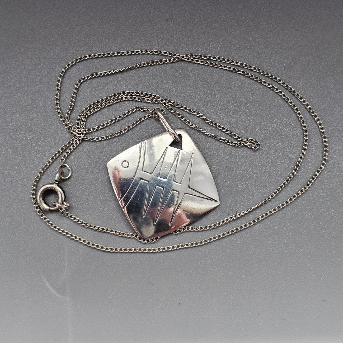 Vintage 1960s Kupittaan Kulta Silver Modernist Fish Necklace Pendant 1960