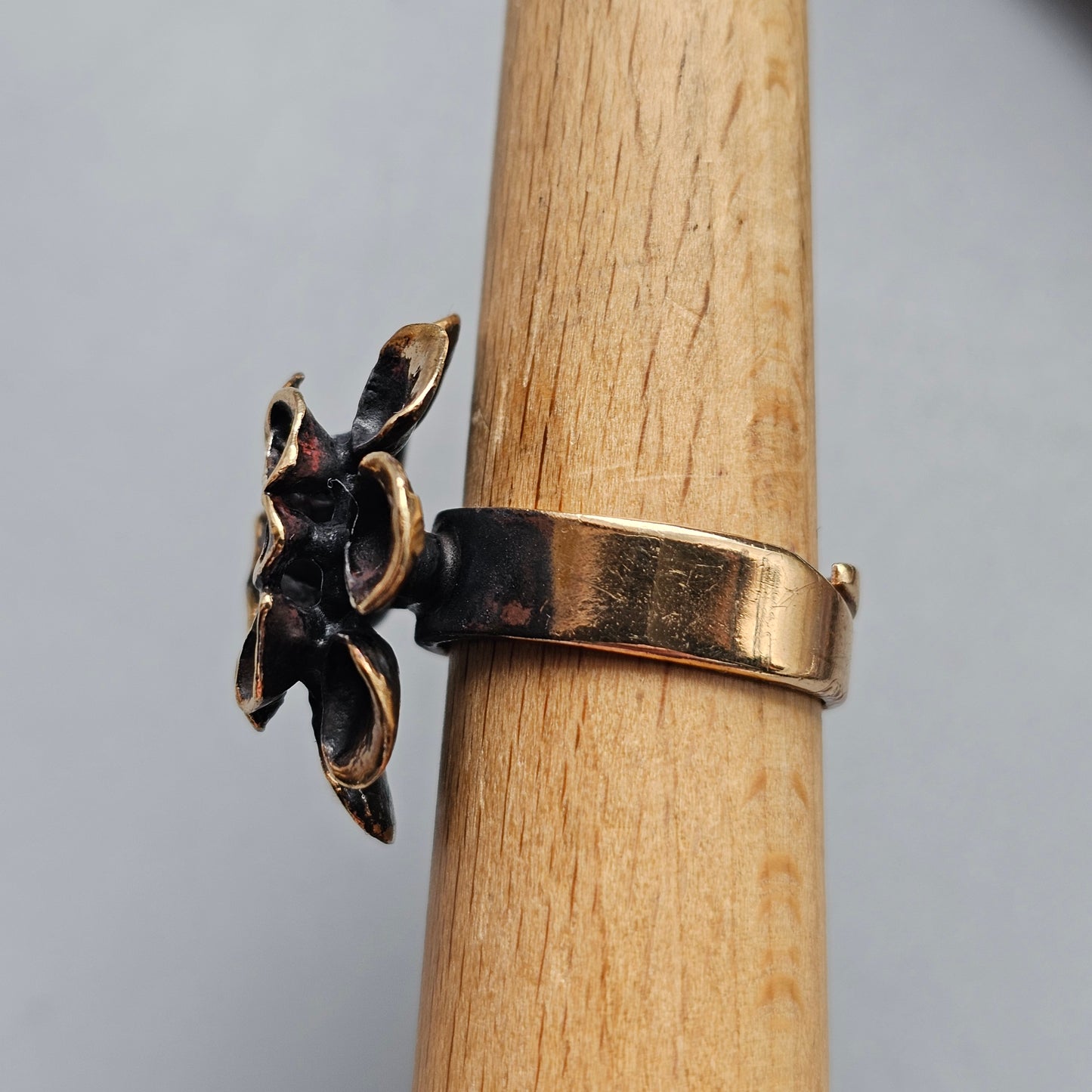 Vintage Hannu Ikonen Reindeer Moss Bronze Ring for Valo-Koru