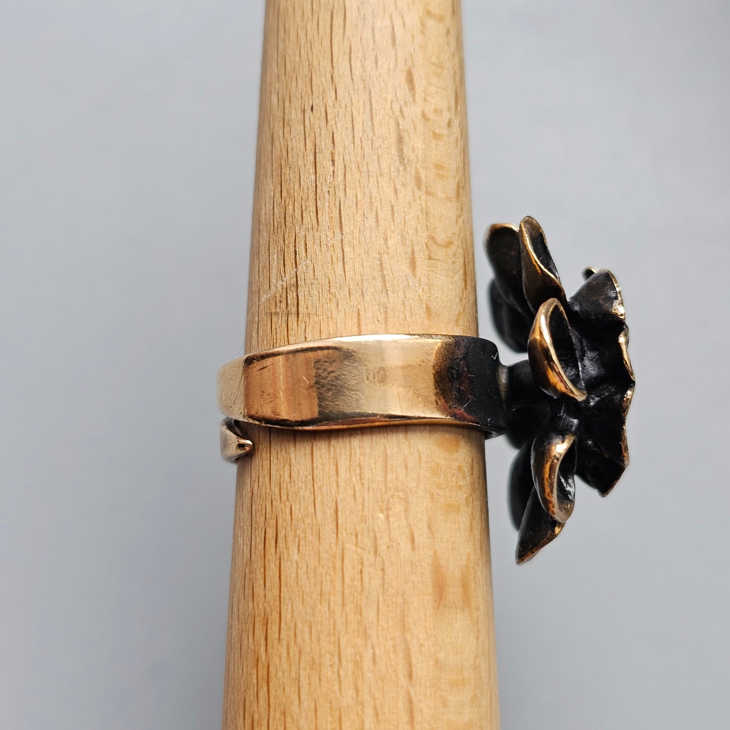 Vintage Hannu Ikonen Reindeer Moss Bronze Ring for Valo-Koru