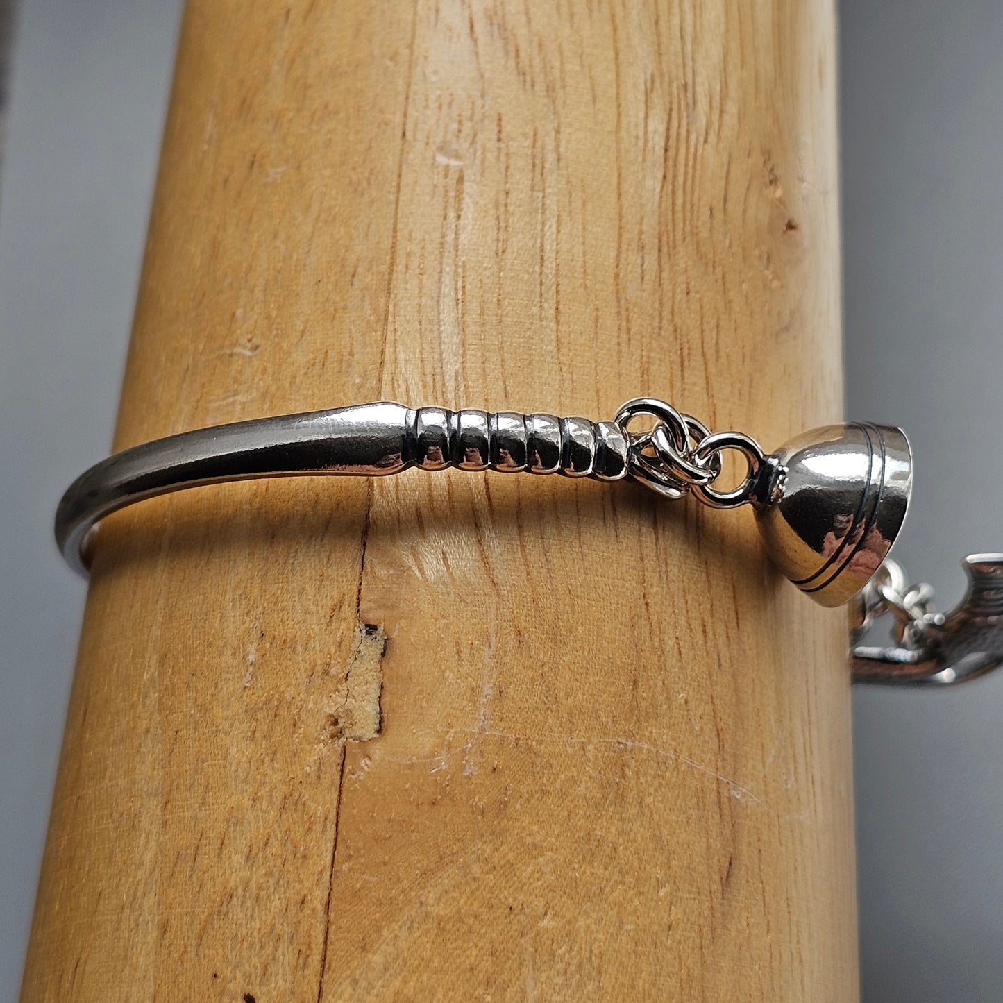 Vintage Kalevala Koru Lintunen Viking-Inspired Sterling Silver Torque Bangle 1996