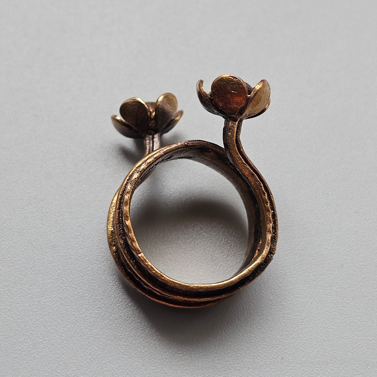 Vintage Modernist 70s Finnish Bronze Flowers Ring by Seppo Tamminen
