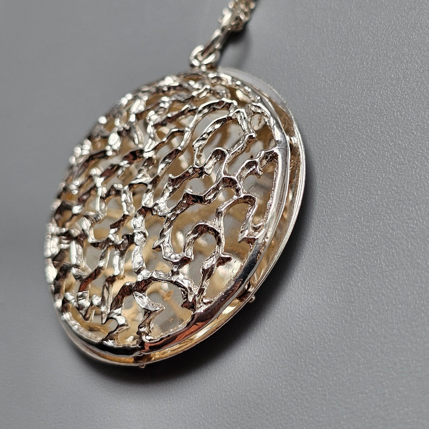 Vintage Finnish Modernist Silver Mesh Necklace Pendant by Pekka Aulin Turkukorut