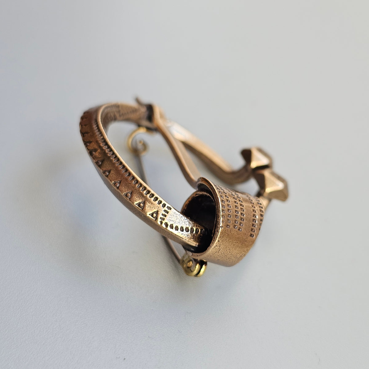 Vintage Kalevala Koru Bronze Penannular Style Brooch Finland
