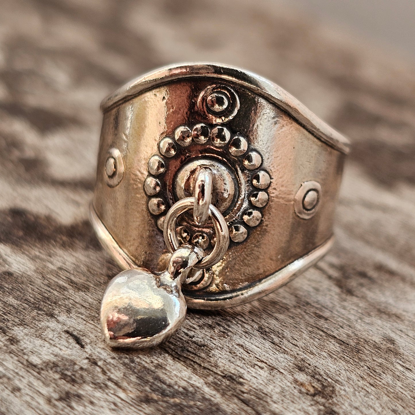 Vintage Finnish Kalevala Koru Dangly Heart Silver Ring