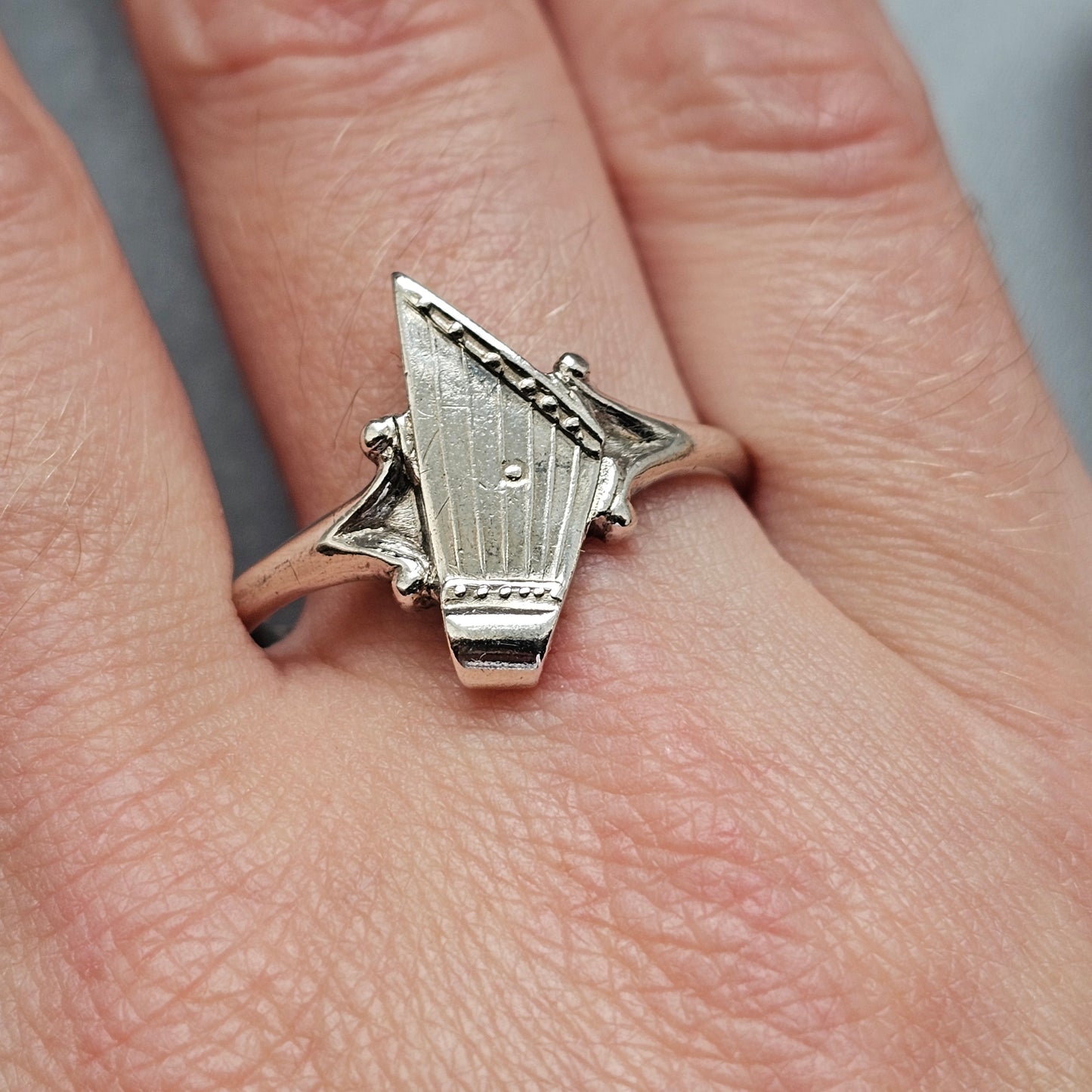 Vintage 1950s Art Deco Style Finnish Silver Kantele Harp Ring