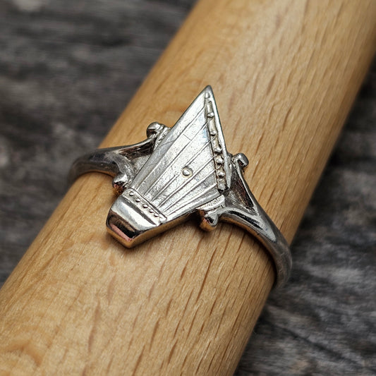 Vintage 1950s Art Deco Style Finnish Silver Kantele Harp Ring