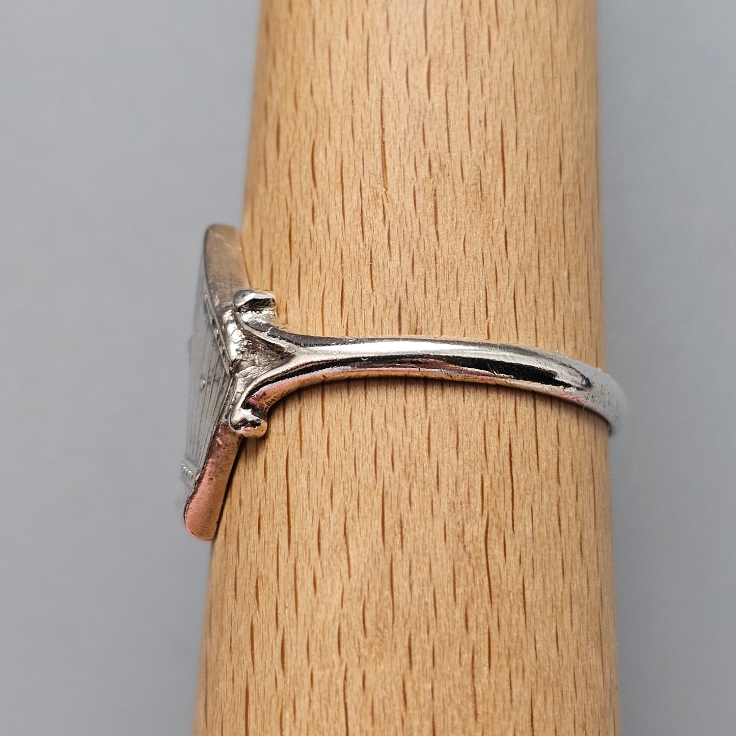 Vintage 1950s Art Deco Style Finnish Silver Kantele Harp Ring