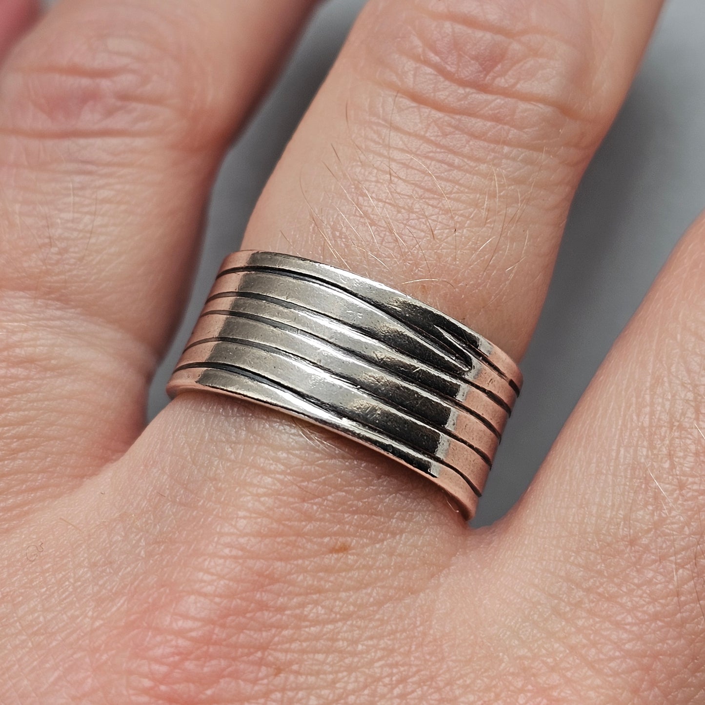 Kalevala Koru Finnish Sterling Silver Wide Ridged Band Ring