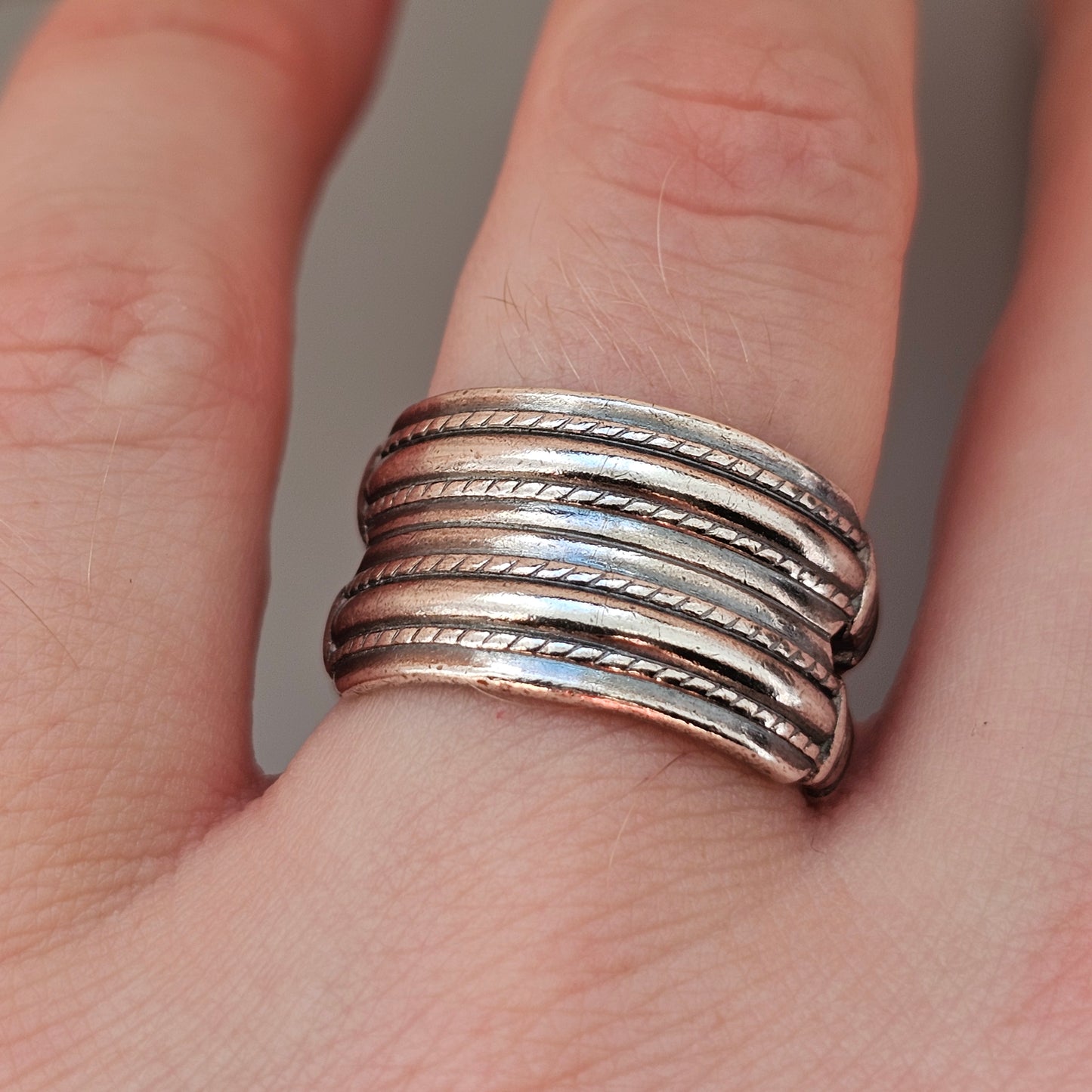 Finnish Kalevala Koru Middle Ages Style Uskela Silver Ring - UK Ring Size N - US Ring Size 6.5 1985