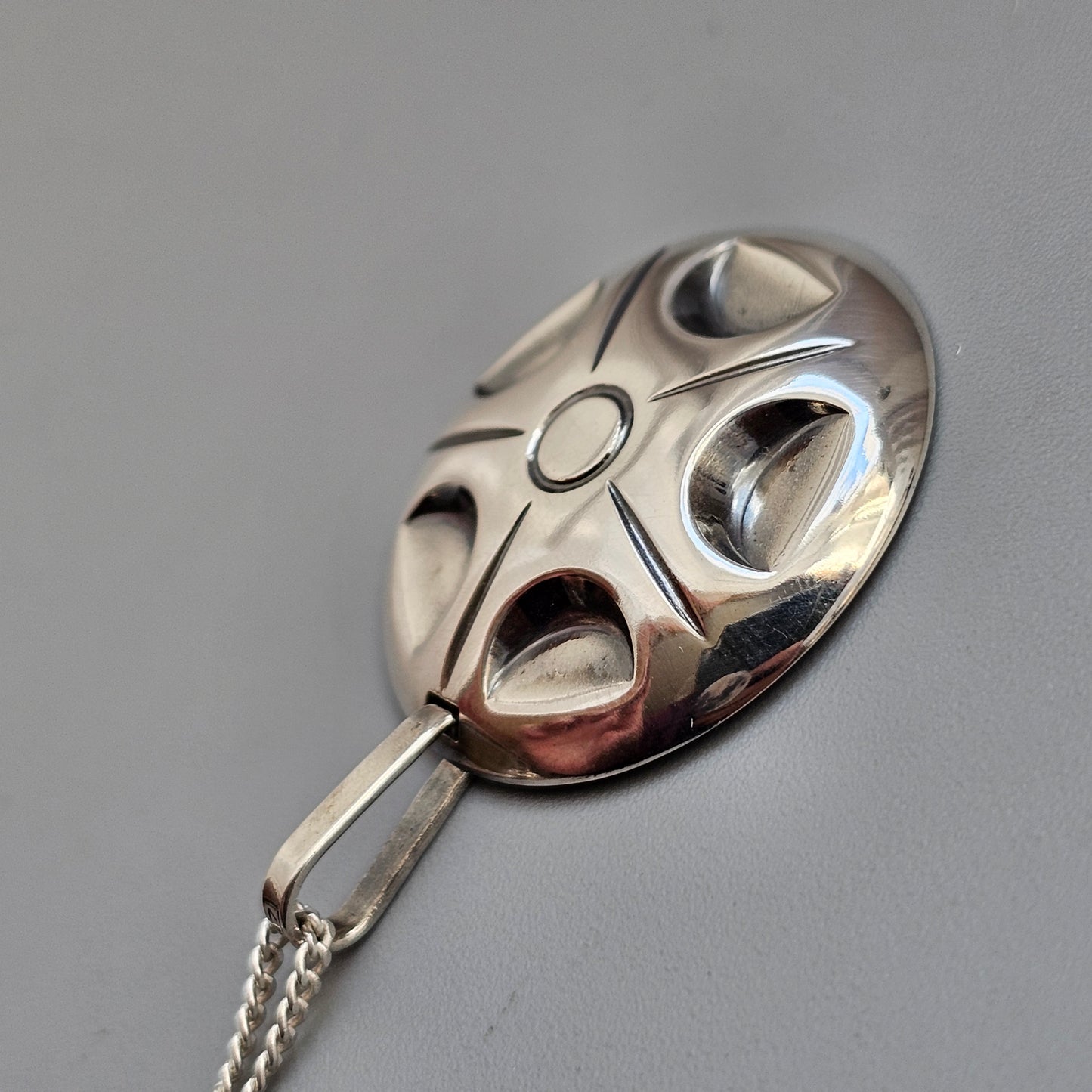 Vintage 1960s Jalosepot Finnish Mid Century Modernist Silver Necklace Pendant 1963