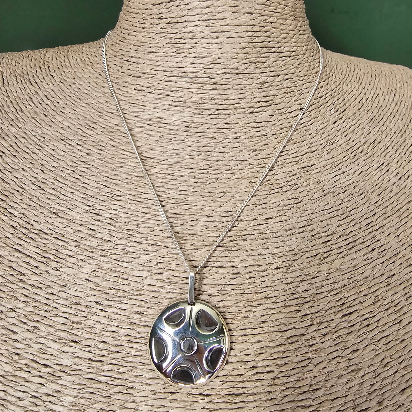 Vintage 1960s Jalosepot Finnish Mid Century Modernist Silver Necklace Pendant 1963