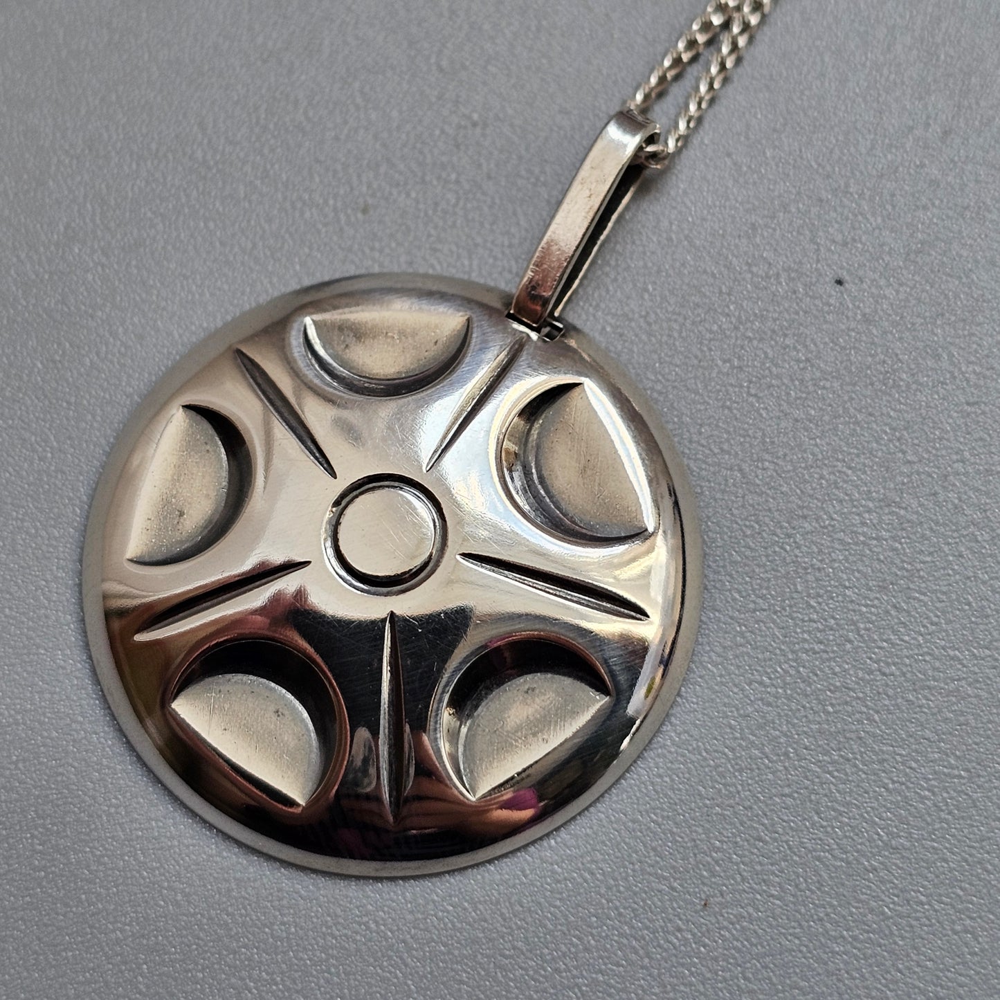 Vintage 1960s Jalosepot Finnish Mid Century Modernist Silver Necklace Pendant 1963