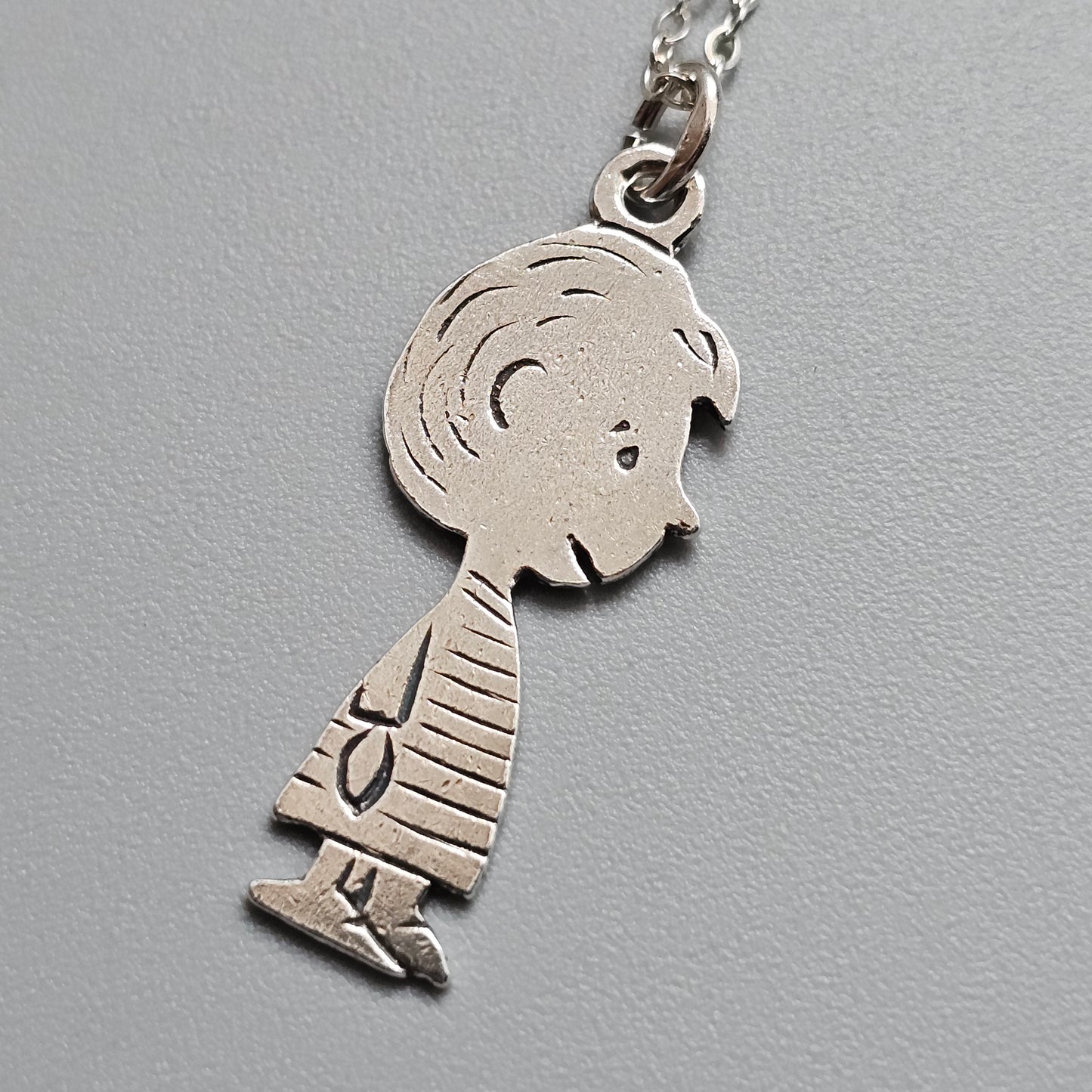 Vintage Peanuts Linus Character Silver Necklace Pendant Cartoon
