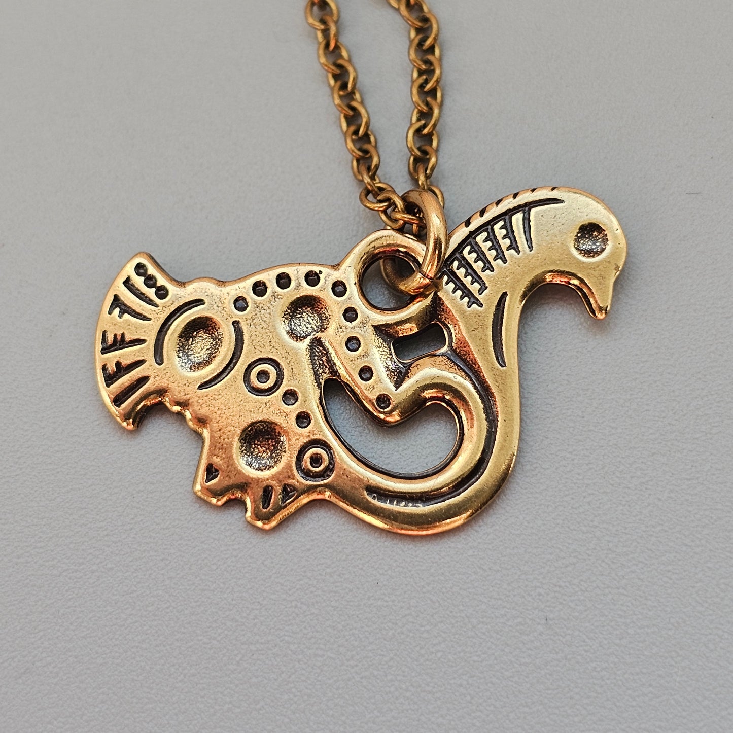 Kalevala Koru Middle Ages Style Small Bird of Tampere Bronze Necklace