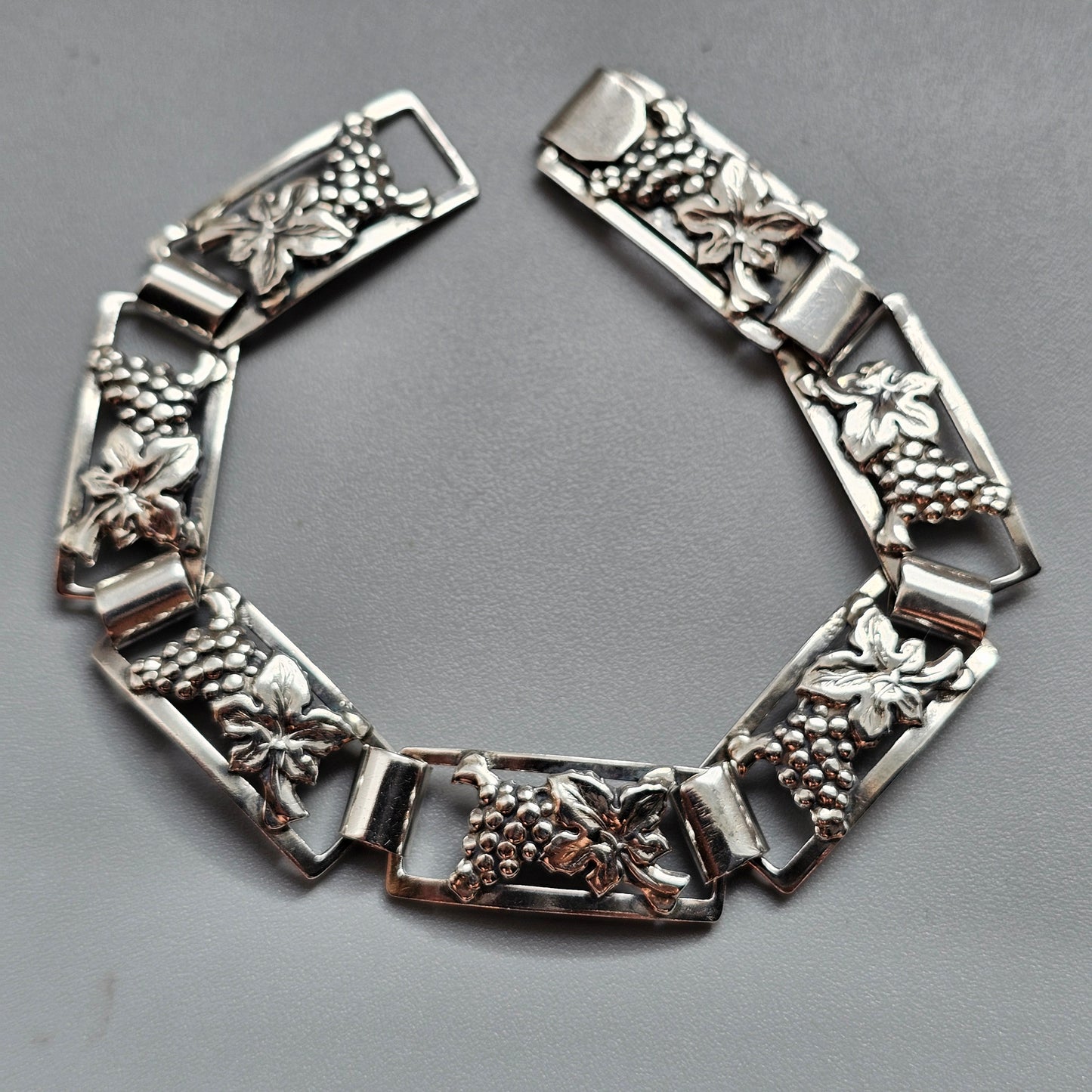 Vintage Bernhard Hertz Danish 830 Silver Grape Vine Bracelet
