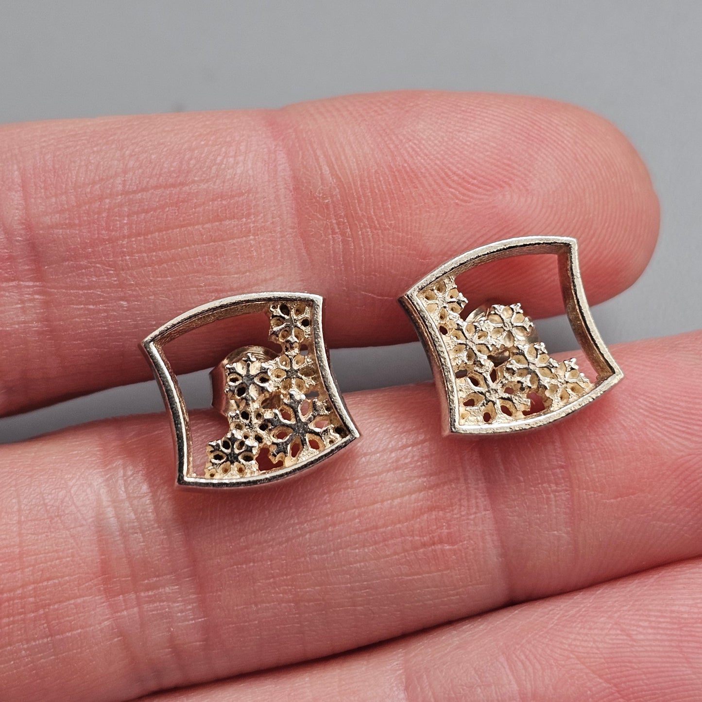 Vintage Sterling Silver Snowflake Stud Earrings