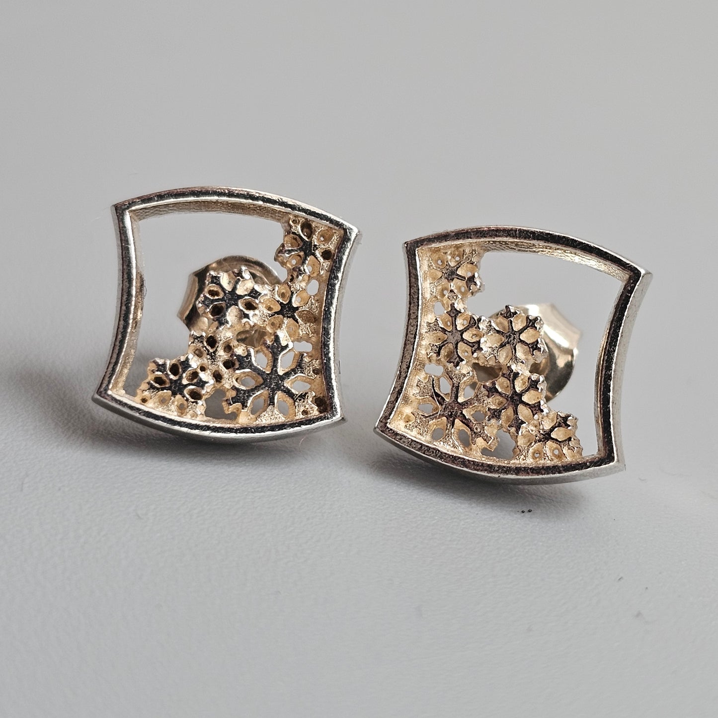 Vintage Sterling Silver Snowflake Stud Earrings