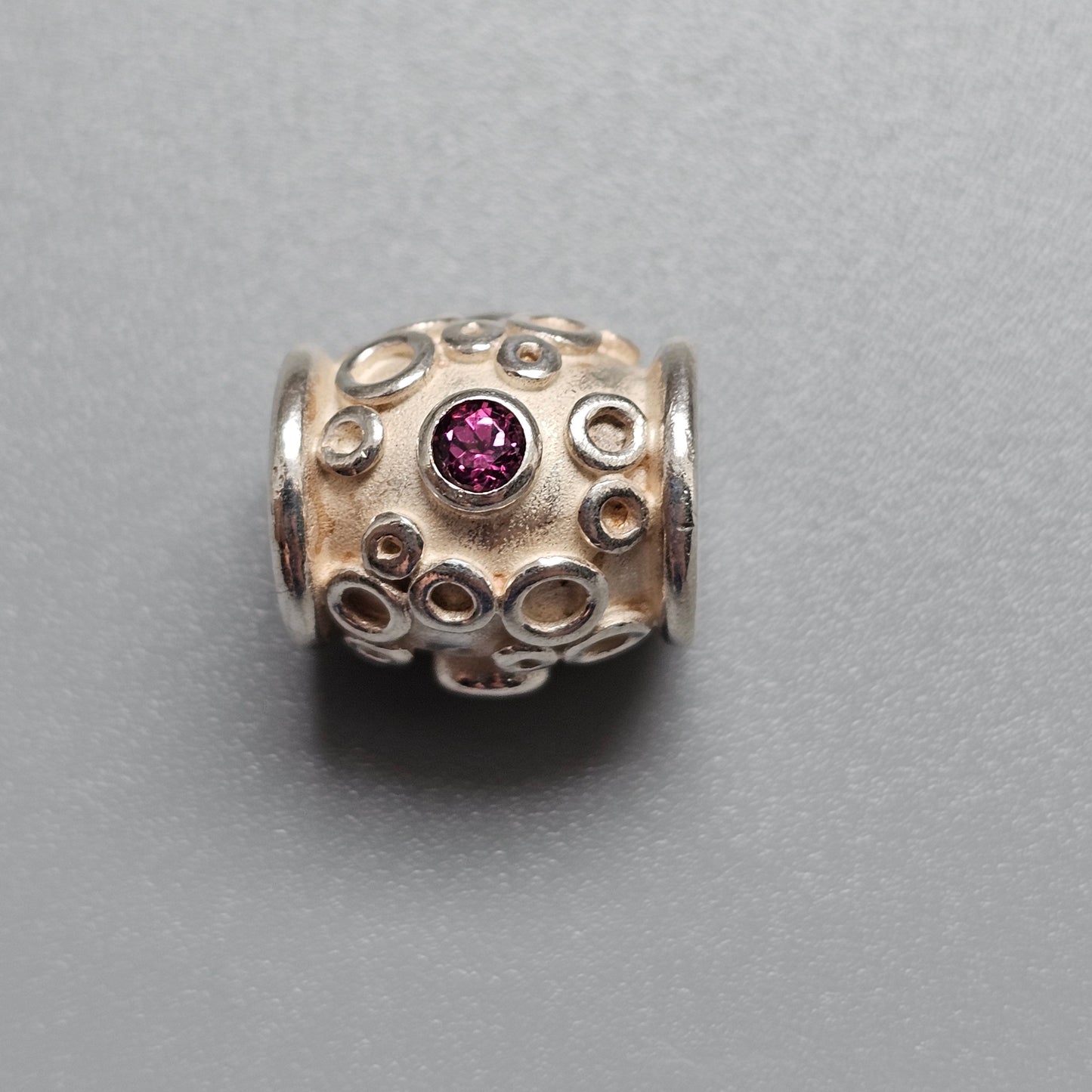 Vintage Kalevala Koru Lapsi Sterling Silver Red Stone Barrel Charm Pendant