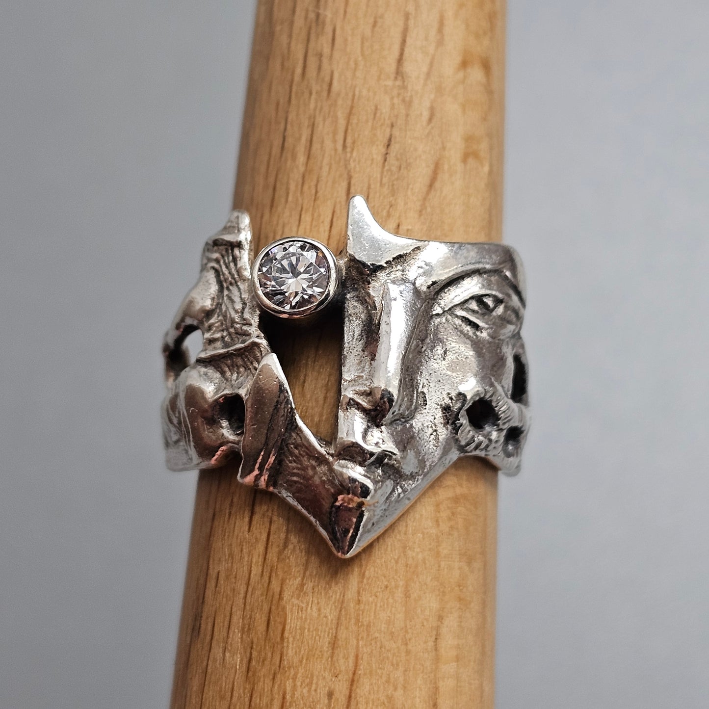 Contemporary Andrei Balašov MASK Sterling Silver Cubic Zirconia Sculptural Ring Estonia