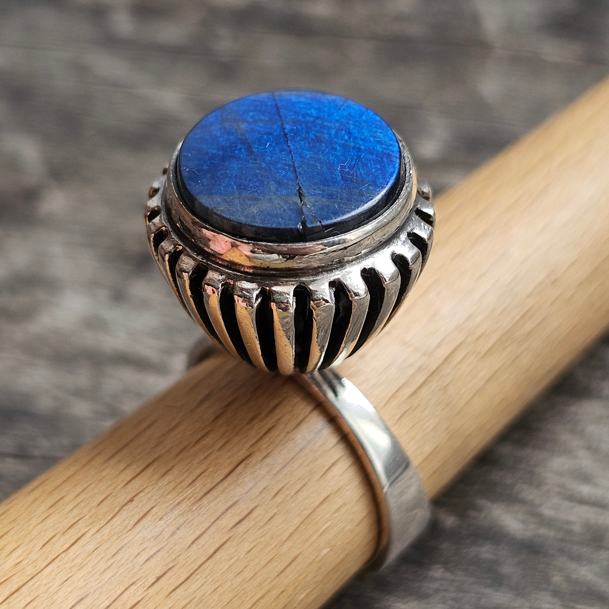 Vintage 1960s Erik Granit Finnish Silver Spectrolite Modernist Ring 1968