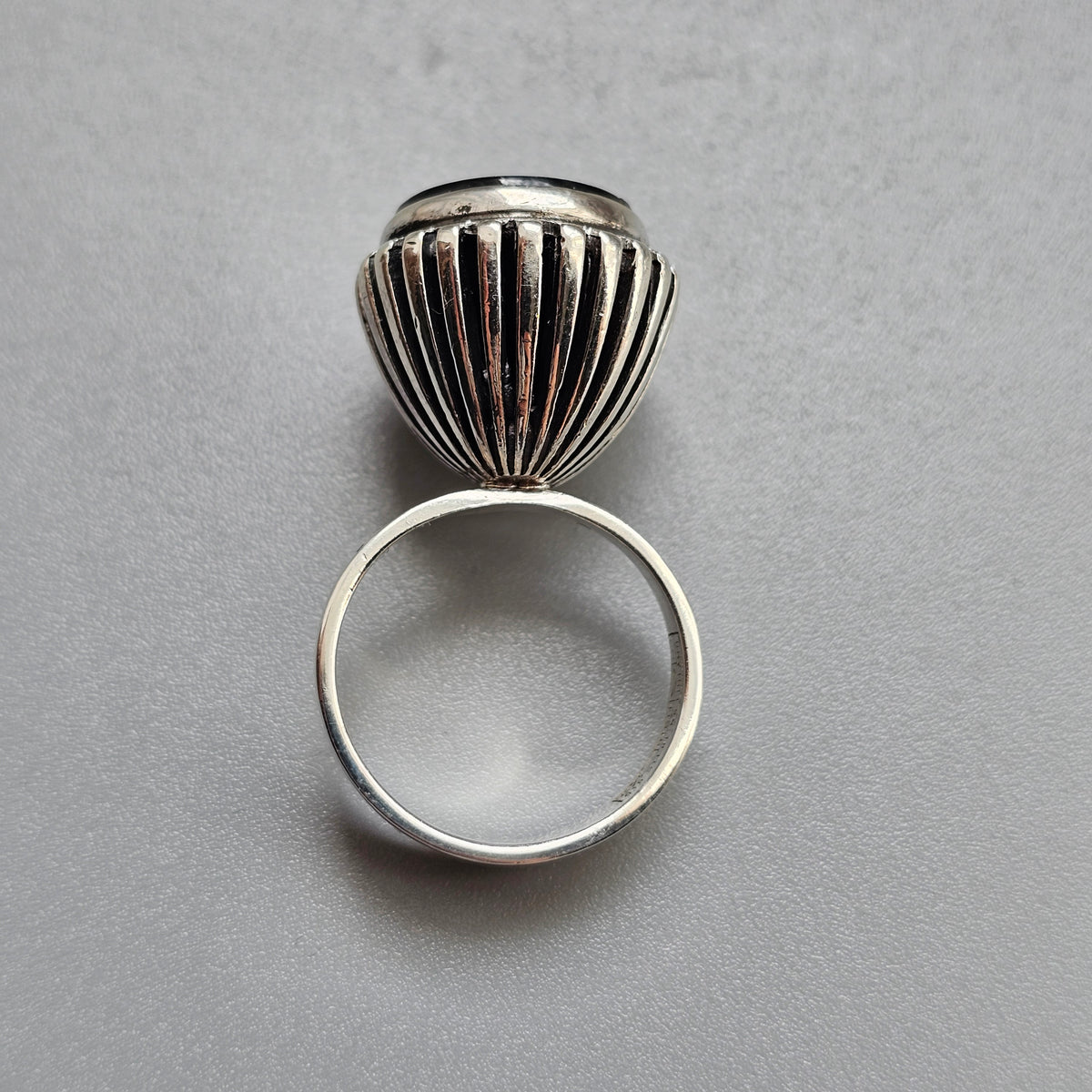 Vintage 1960s Erik Granit Finnish Silver Spectrolite Modernist Ring 1968