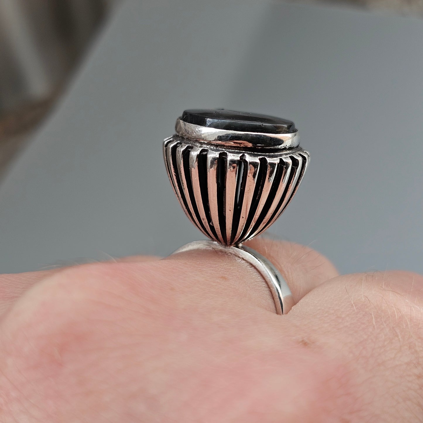 Vintage 1960s Erik Granit Finnish Silver Spectrolite Modernist Ring 1968