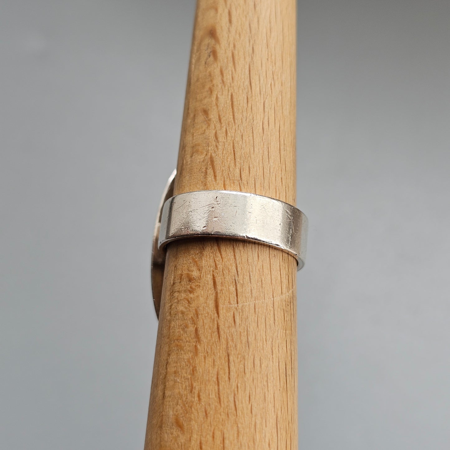 Kalevala Koru Mirjam Salminen 'Elegant' Sterling Silver Spectrolite Ring