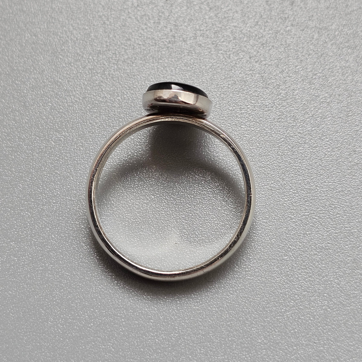 Contemporary Finnish Sterling Silver Spectrolite Ring